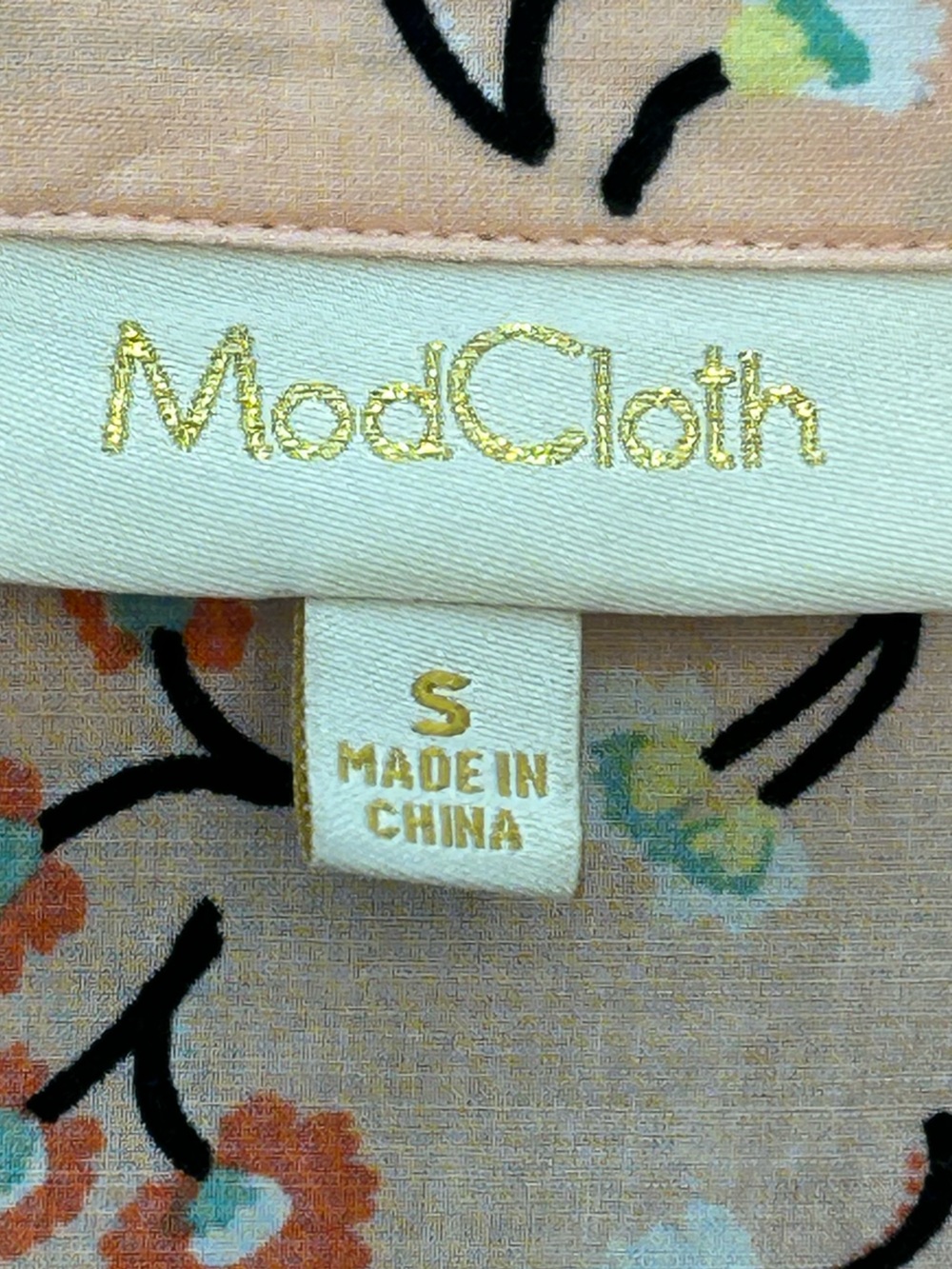 ModCloth Sleeveless Blouse S Small Pink Cherry Blossom Crochet Trim Button Up - Picture 5 of 7